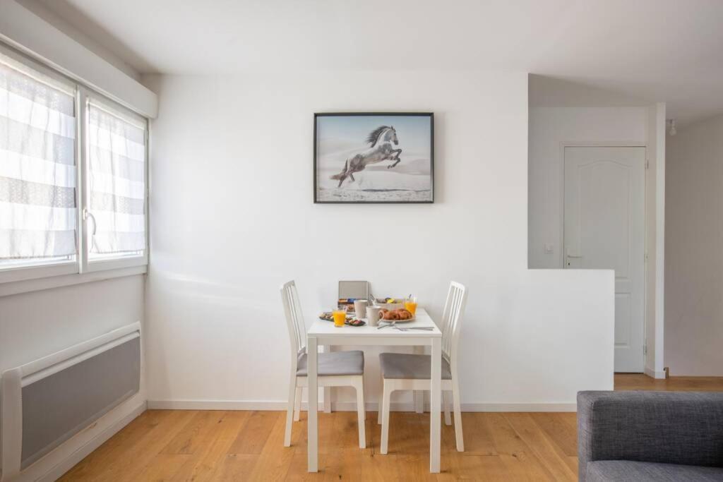 Grand Confort, Appartement Osny Εξωτερικό φωτογραφία