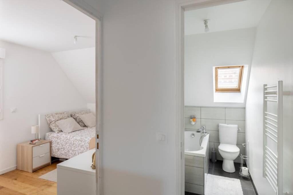 Grand Confort, Appartement Osny Εξωτερικό φωτογραφία
