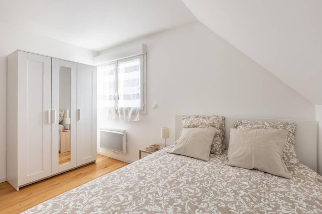 Grand Confort, Appartement Osny Εξωτερικό φωτογραφία
